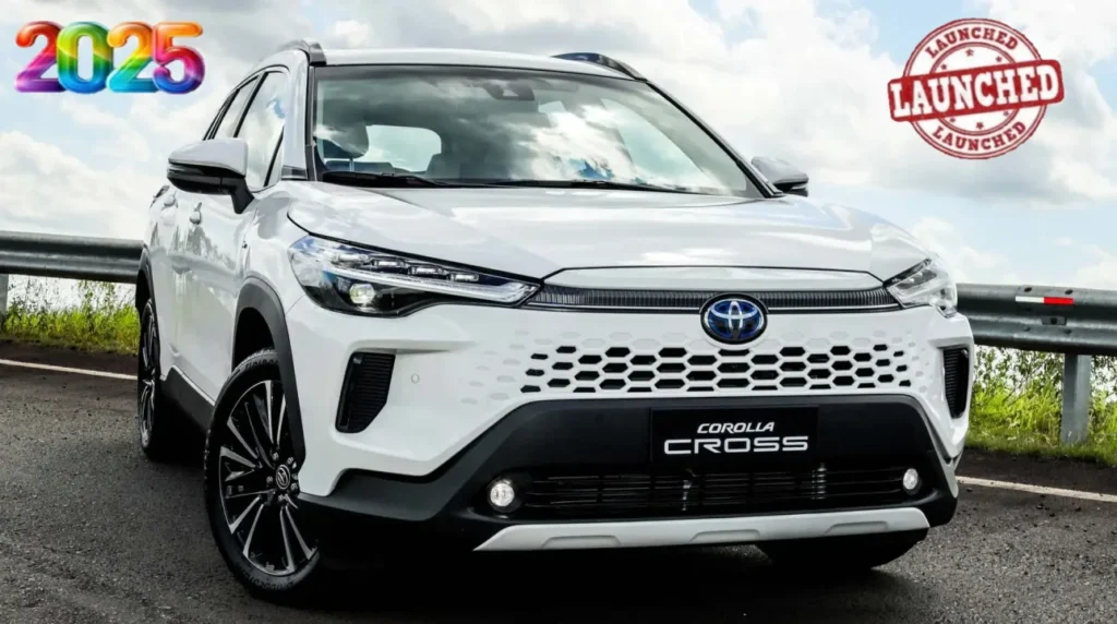 Shining Star! Stunning Toyota Corolla Cross 2025 Design ऐसा जैसे अजंता की मूरत सड़कों पर हो! 2 Toyota Corolla Cross 2025