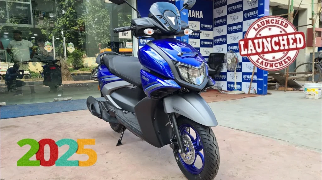 क्या सच में Yamaha Ray ZR 125 Fi-Hybrid 2025 ₹1L से कम में देता है Unstoppable Mileage + Smart Power का Magic? 2 Yamaha Ray ZR 125 Fi-Hybrid